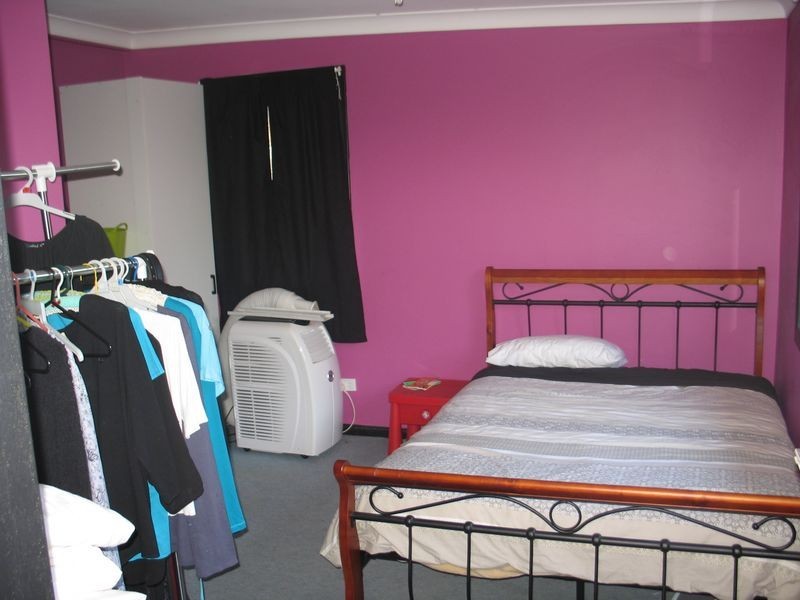 6 Rowley Street, Wingham NSW 2429