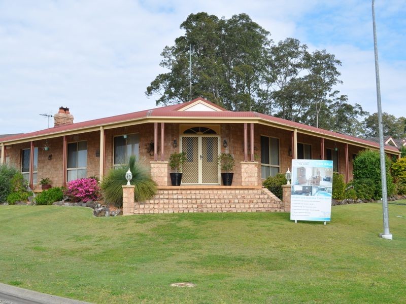 26 Country Club Drive, Wingham NSW 2429