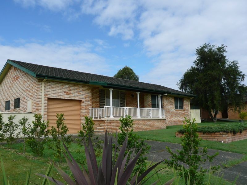 13 Warrawillah Avenue, Wingham NSW 2429
