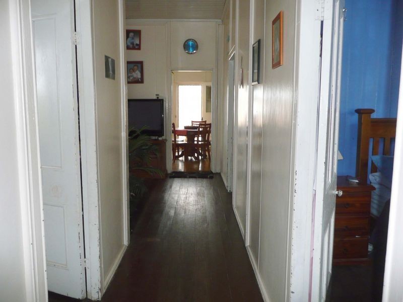 8 Bent Street, Wingham NSW 2429