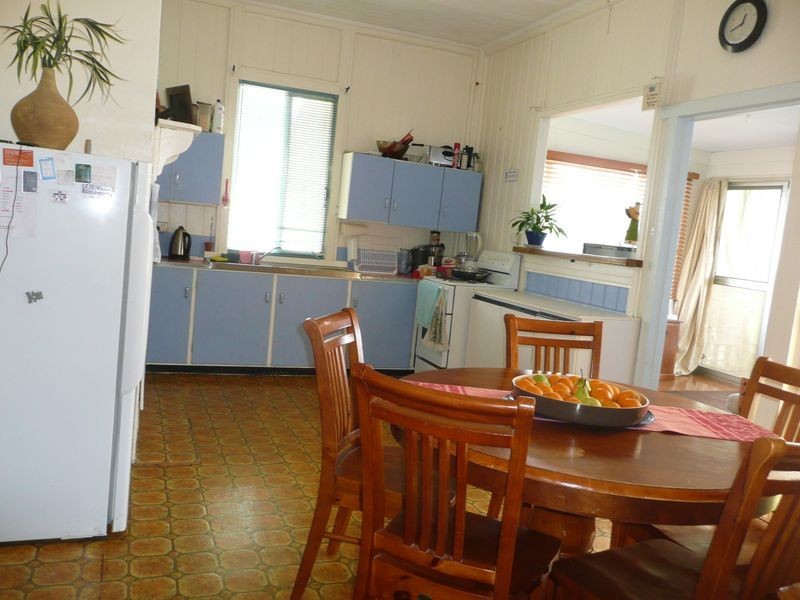 8 Bent Street, Wingham NSW 2429