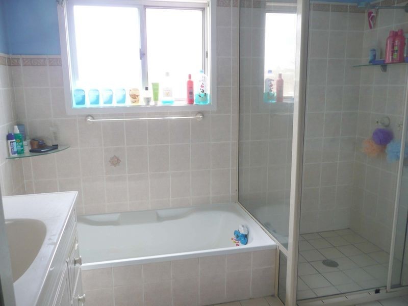 8 Bent Street, Wingham NSW 2429