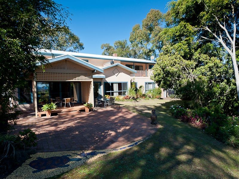 2 McLeod Close, Taree NSW 2430