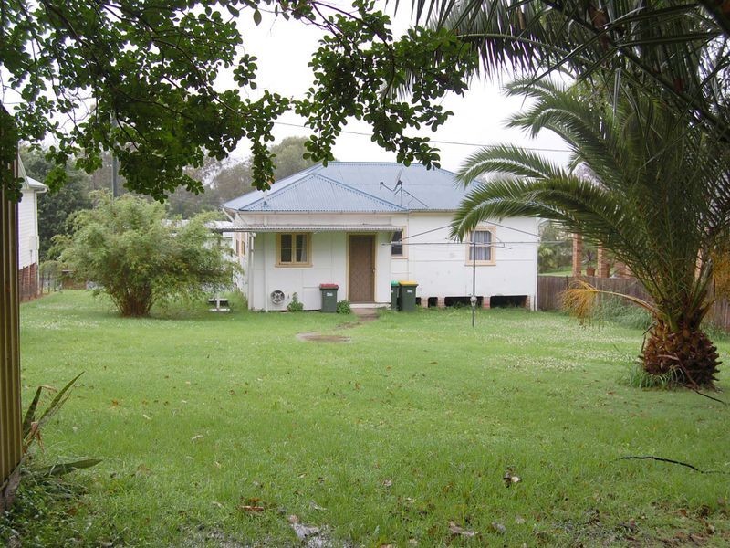 42 Marlee Street, Wingham NSW 2429