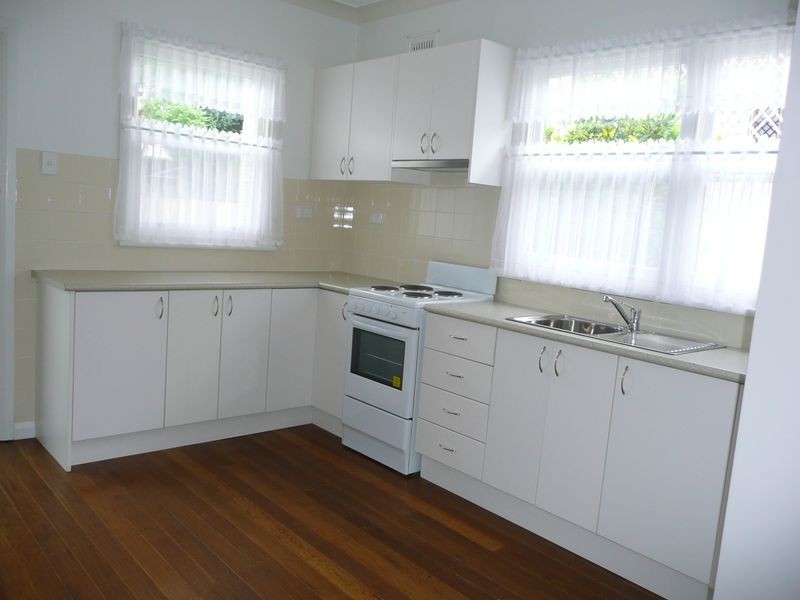 14 William Street, Wingham NSW 2429