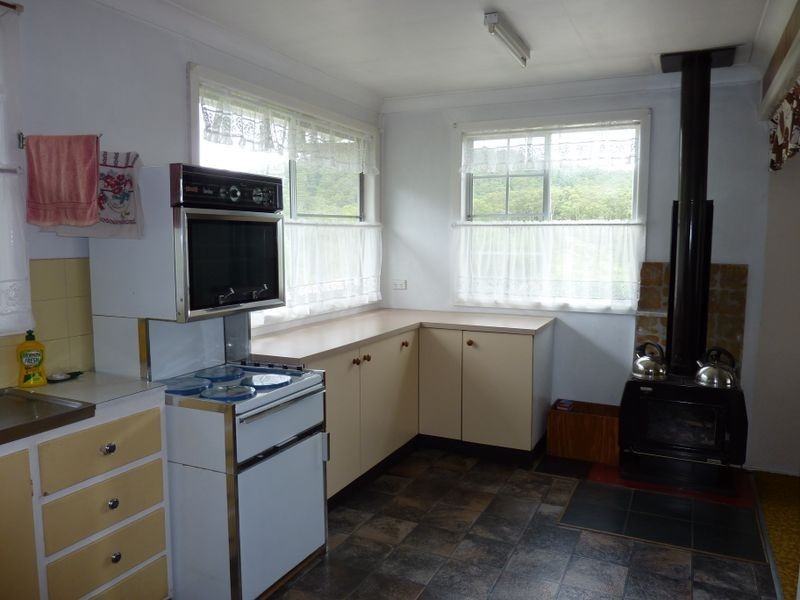 57 Tallowood Lane, Hannam Vale NSW 2443