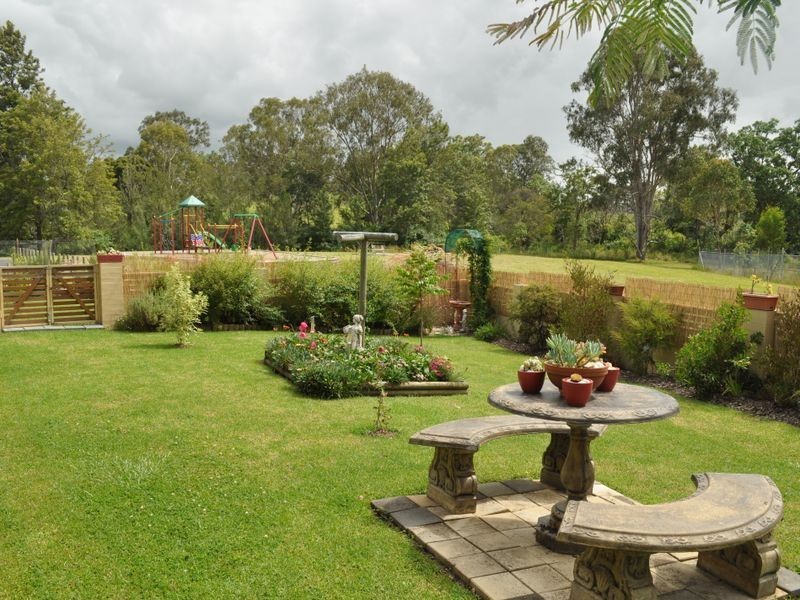 27 Abbott Street, Wingham NSW 2429