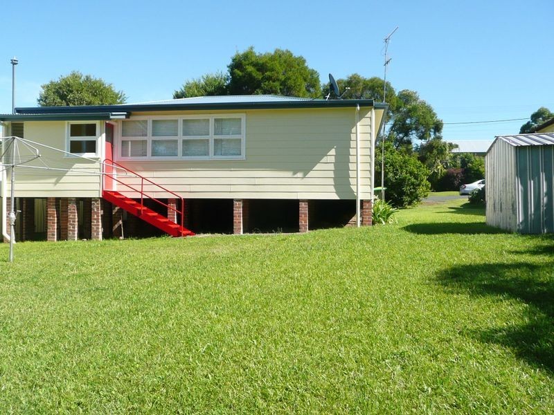 39 Marlee Street, Wingham NSW 2429