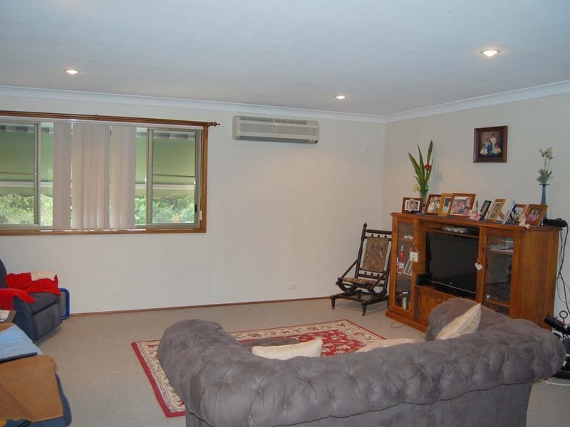 9 Riverview Drive, Wingham NSW 2429