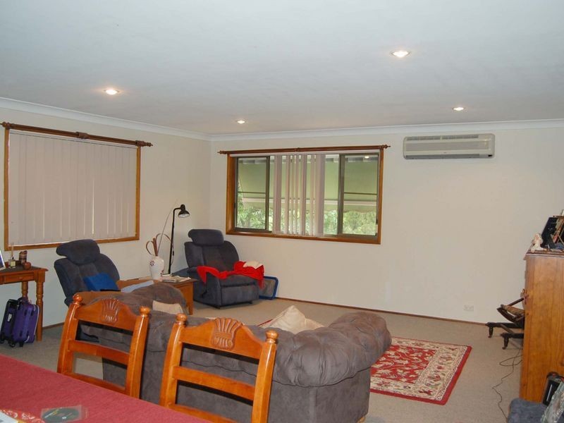 9 Riverview Drive, Wingham NSW 2429