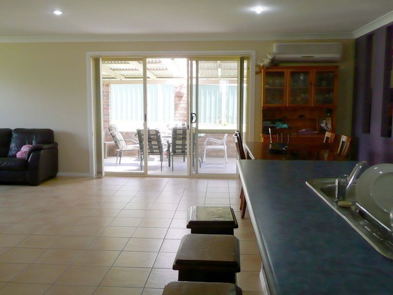 8 Country Club Drive, Wingham NSW 2429