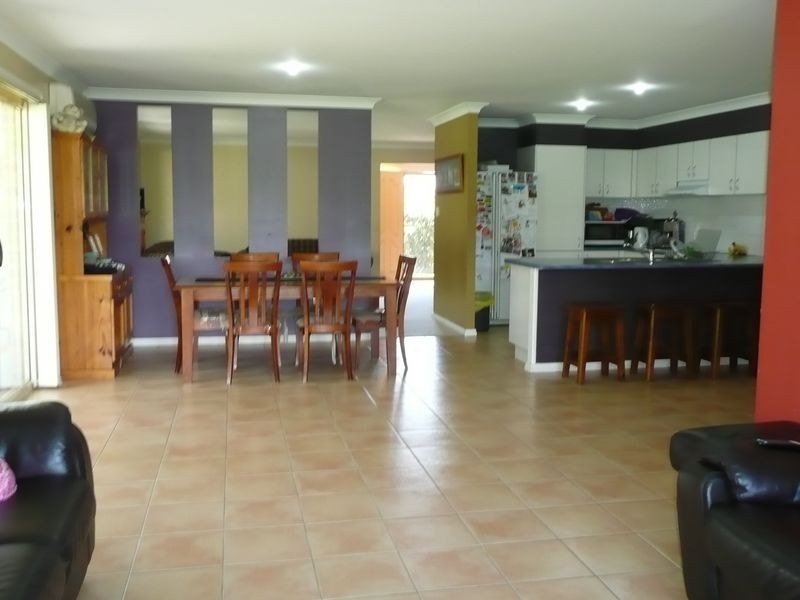 8 Country Club Drive, Wingham NSW 2429