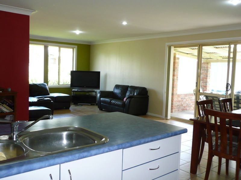 8 Country Club Drive, Wingham NSW 2429