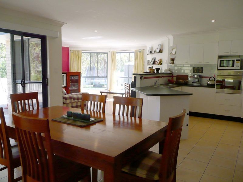 25 Burdett Street, Tinonee NSW 2430