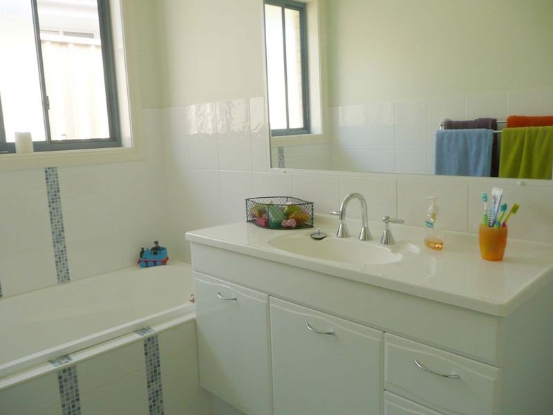 25 Burdett Street, Tinonee NSW 2430