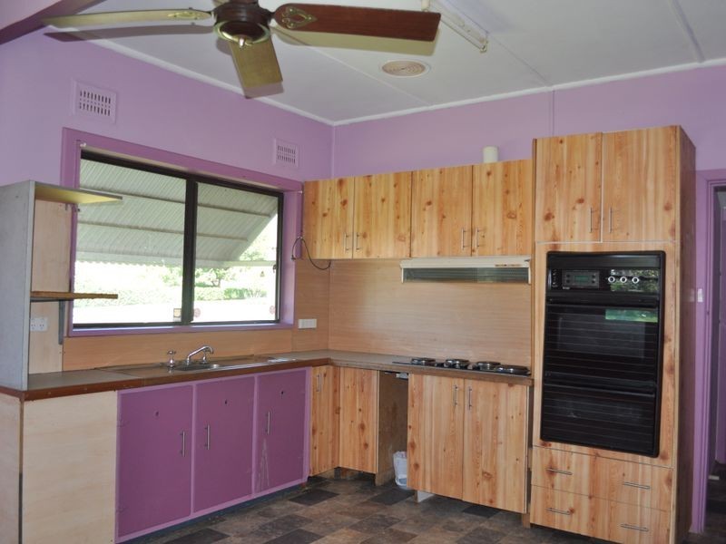 86 Queen Street North, Wingham NSW 2429