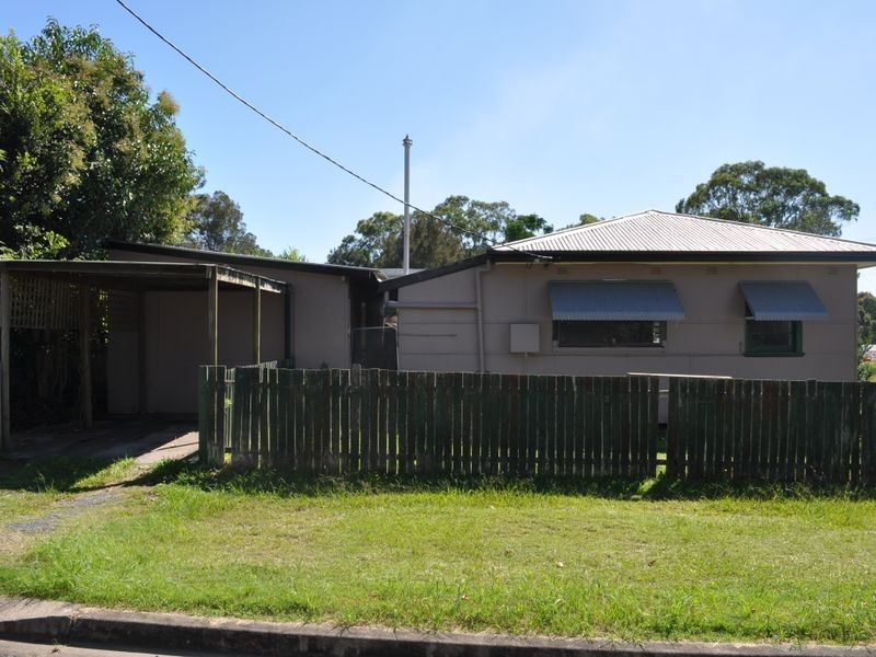 86 Queen Street North, Wingham NSW 2429