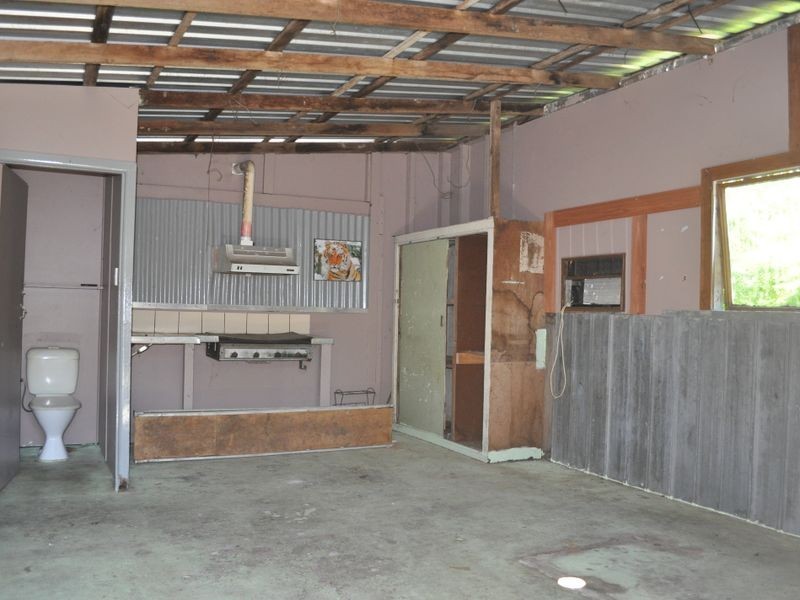 86 Queen Street North, Wingham NSW 2429
