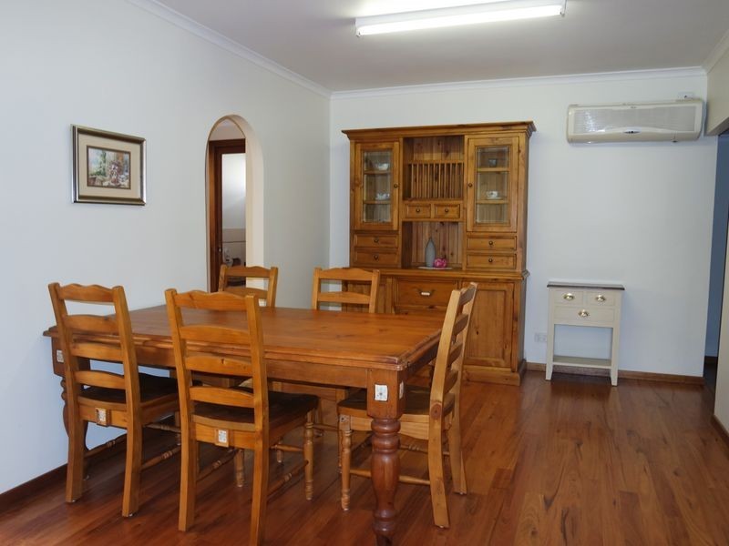 4 Dennes Street, Wingham NSW 2429