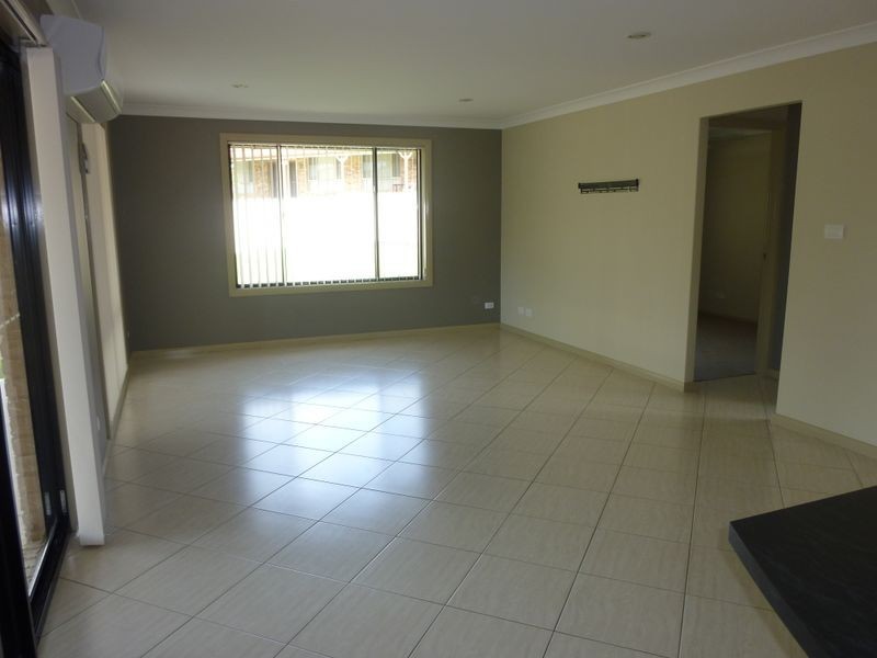 13 Hunter Place, Wingham NSW 2429