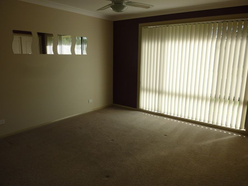 13 Hunter Place, Wingham NSW 2429