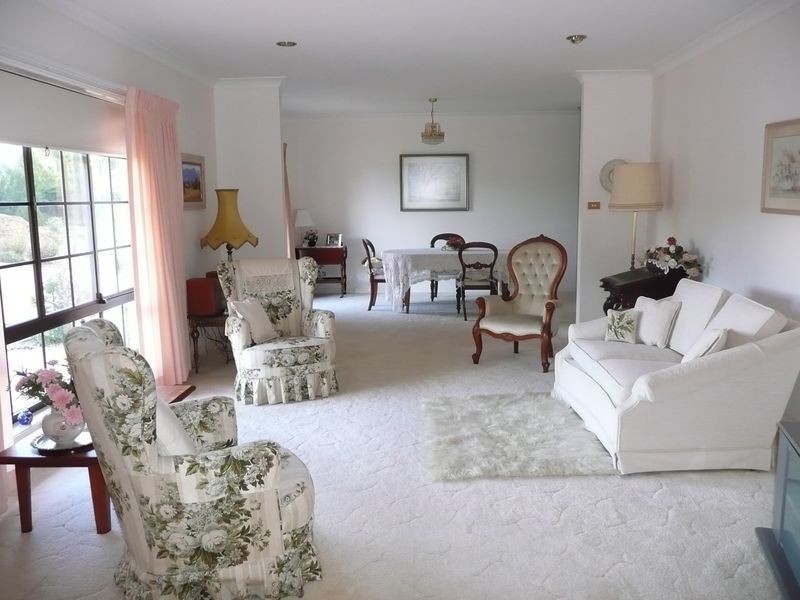 24 Riverview Drive, Wingham NSW 2429