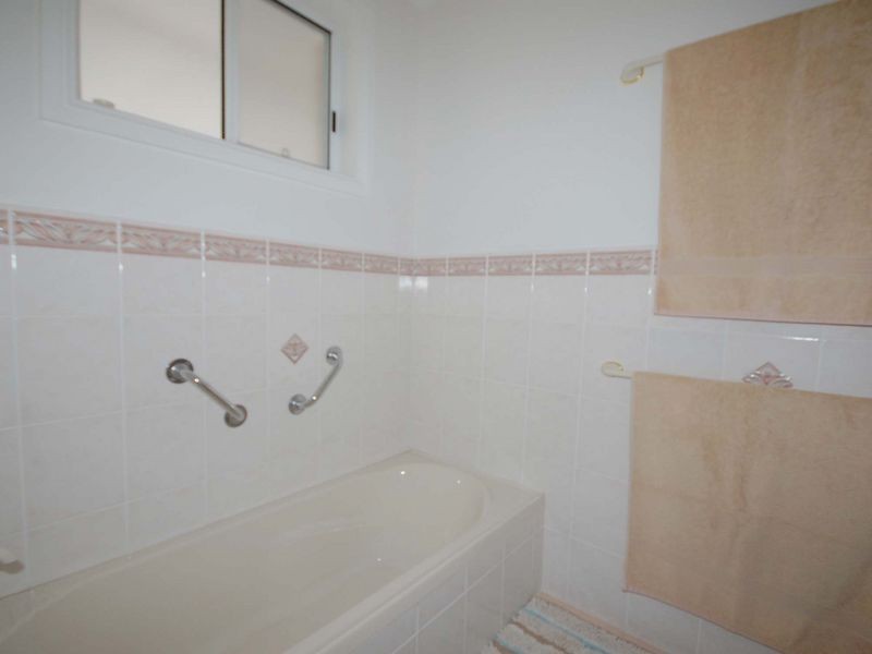 2B Stringybark Close, Wingham NSW 2429