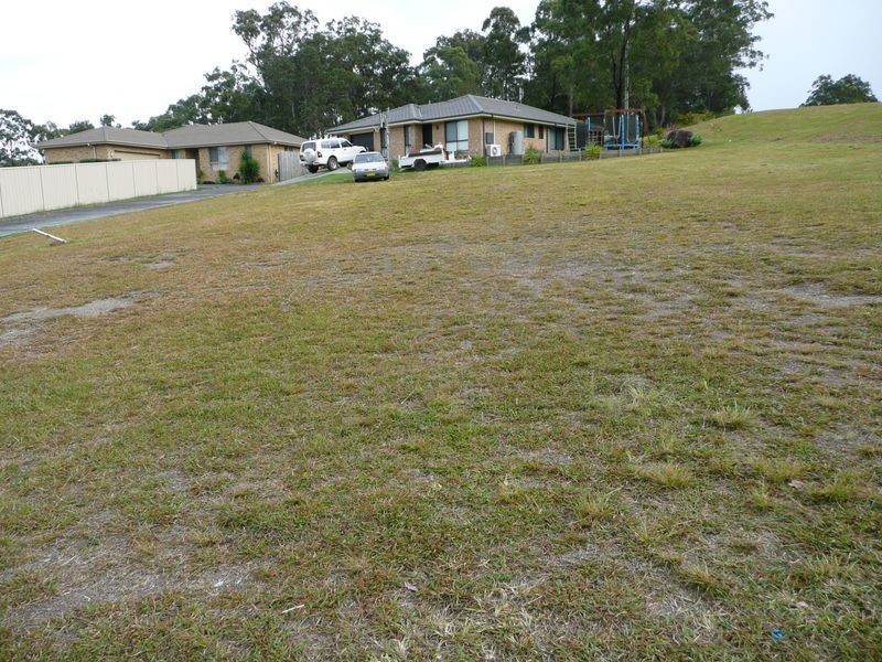 1 Rosedale Place, Tinonee NSW 2430