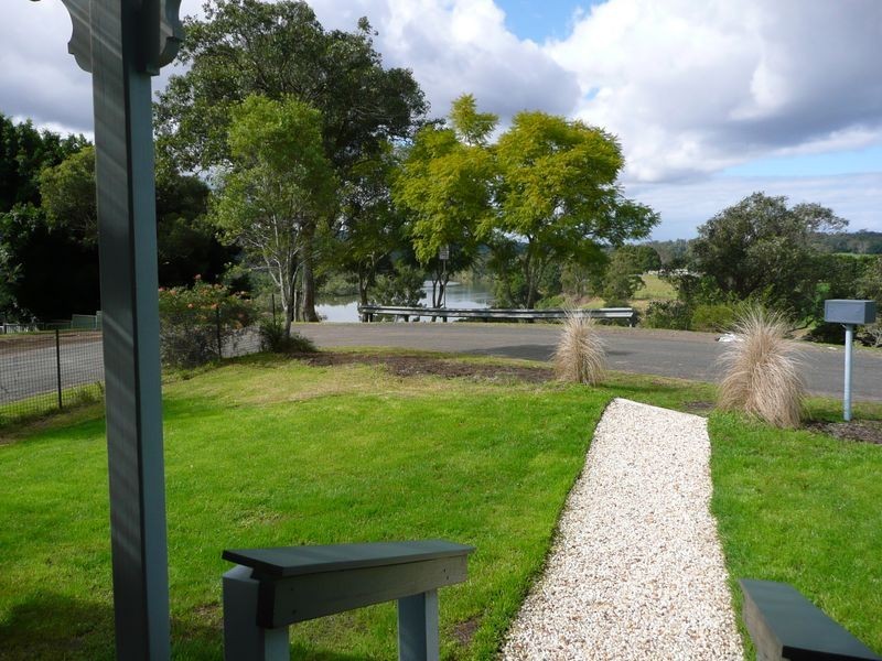 1 Machin Parade, Wingham NSW 2429