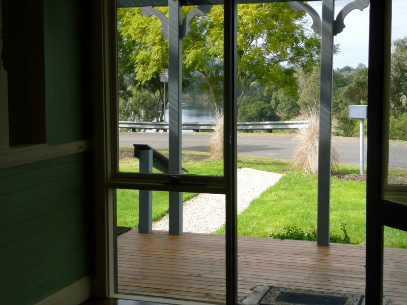 1 Machin Parade, Wingham NSW 2429