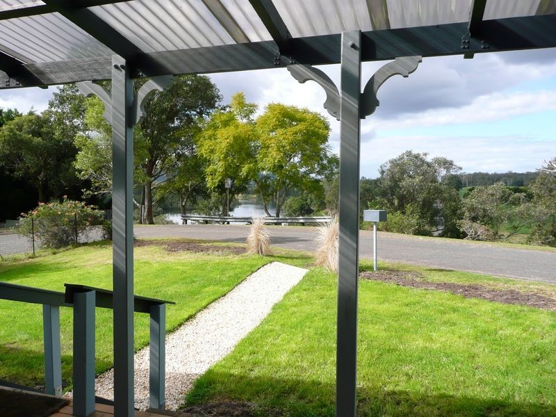 1 Machin Parade, Wingham NSW 2429