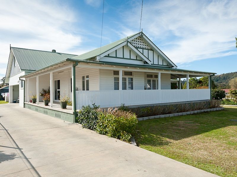 39 Appletree Street, Wingham NSW 2429