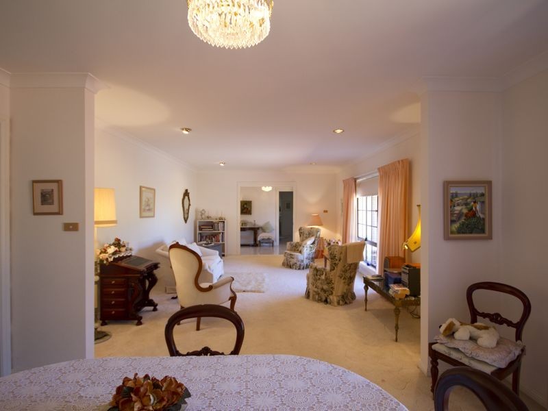 24 Riverview Drive, Wingham NSW 2429