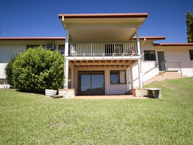 24 Riverview Drive, Wingham NSW 2429