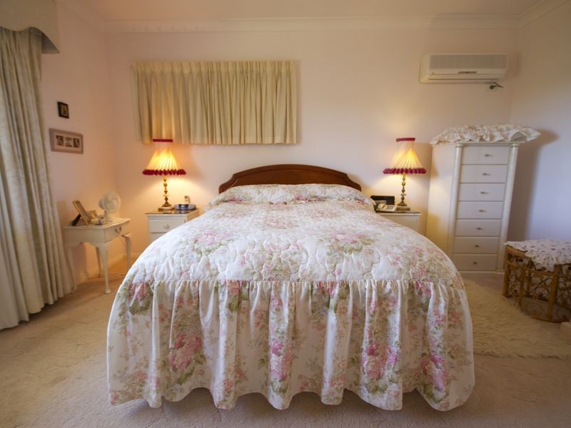 24 Riverview Drive, Wingham NSW 2429