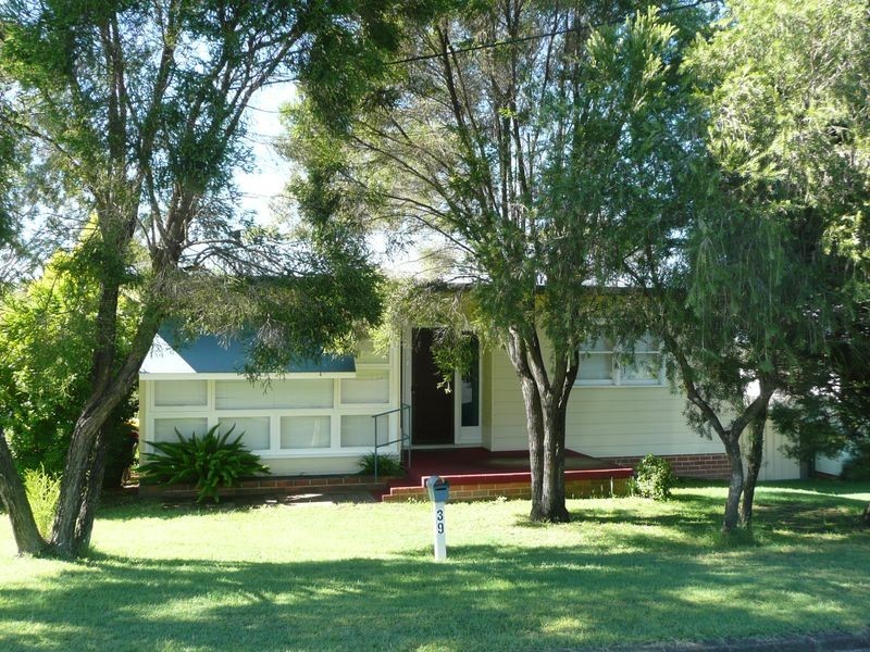 39 Marlee Street, Wingham NSW 2429