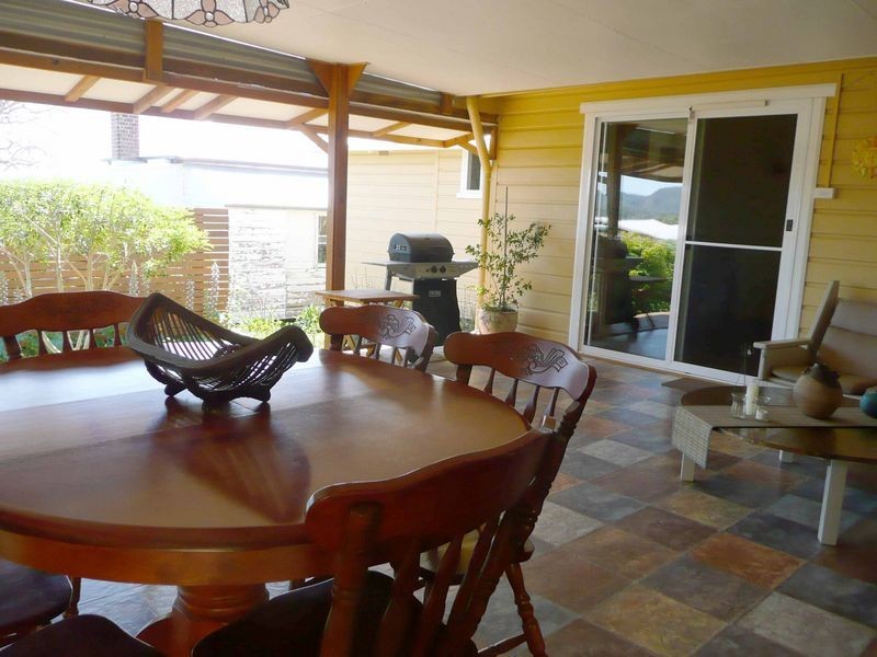 32 Wyoming Street, Wingham NSW 2429