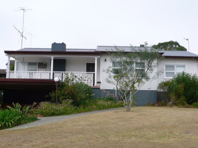 4 McPherson Street, Wingham NSW 2429