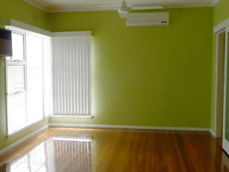 4 McPherson Street, Wingham NSW 2429