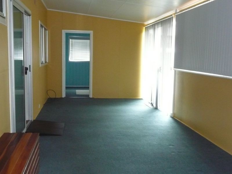 4 McPherson Street, Wingham NSW 2429