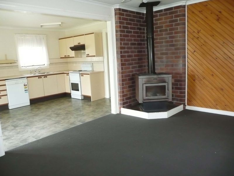 37 Murray Road, Wingham NSW 2429