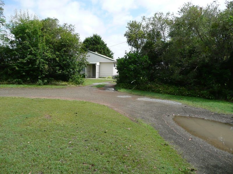 37 Murray Road, Wingham NSW 2429
