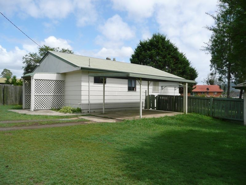 37 Murray Road, Wingham NSW 2429