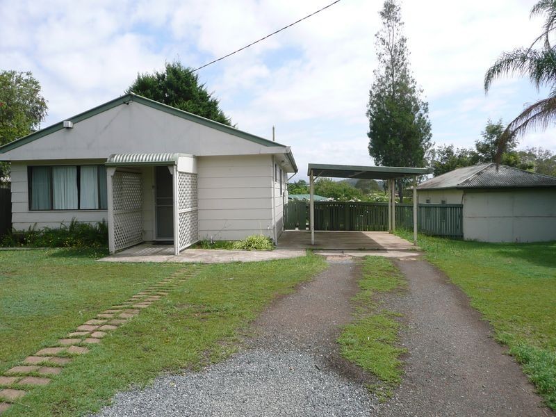37 Murray Road, Wingham NSW 2429
