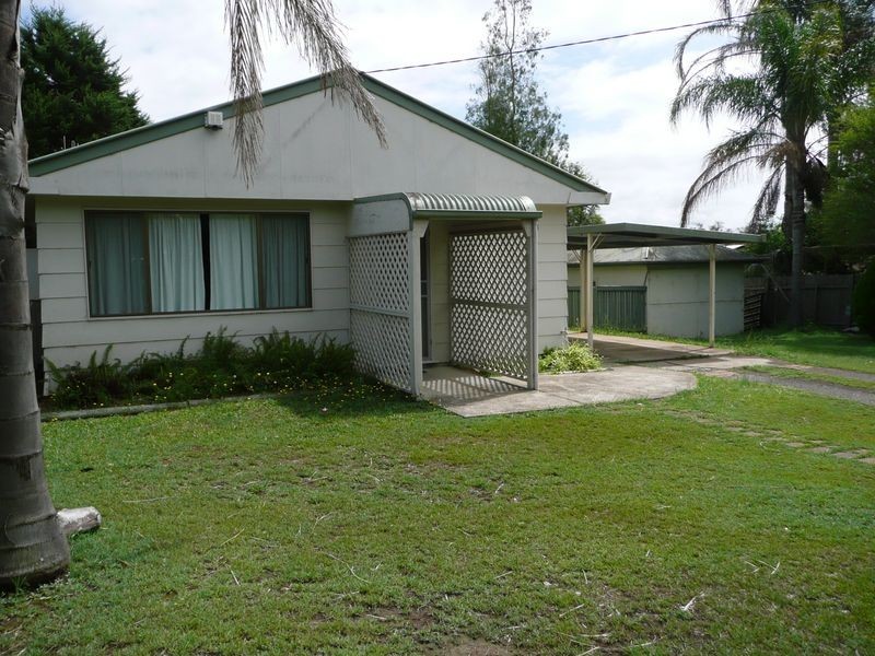 37 Murray Road, Wingham NSW 2429