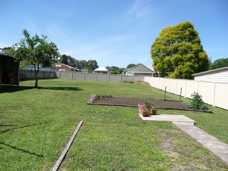 8 Keech Street, Wingham NSW 2429