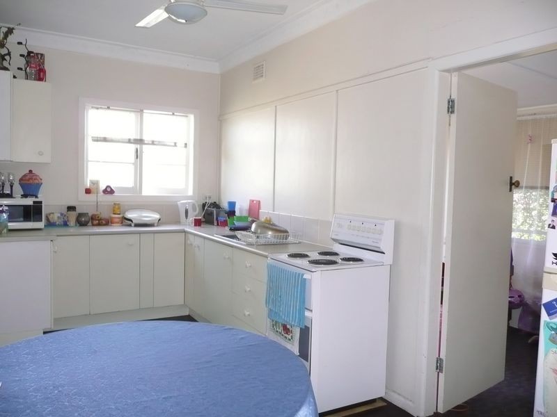 8 Keech Street, Wingham NSW 2429