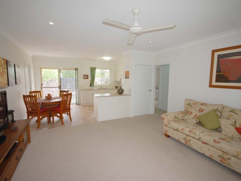 2/39 Combined Street, Wingham NSW 2429