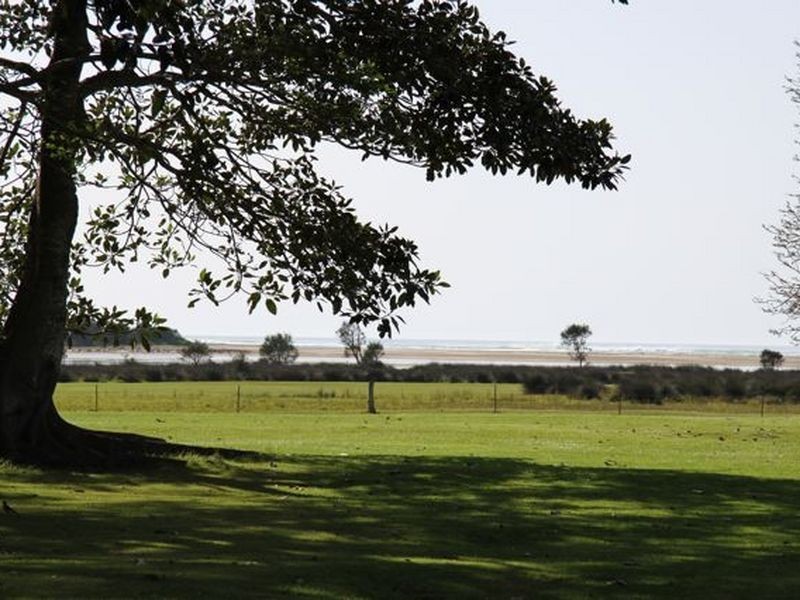 Oxley Island NSW 2430