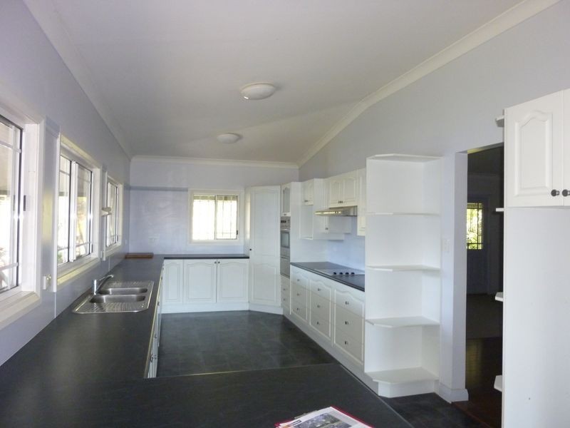 6 Summerland Place, Wingham NSW 2429